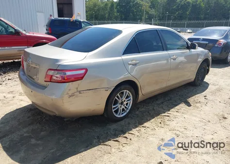 2007 Toyota Camry Le z USA, uszkodzony, nr VIN 4T1BE46K07U127288